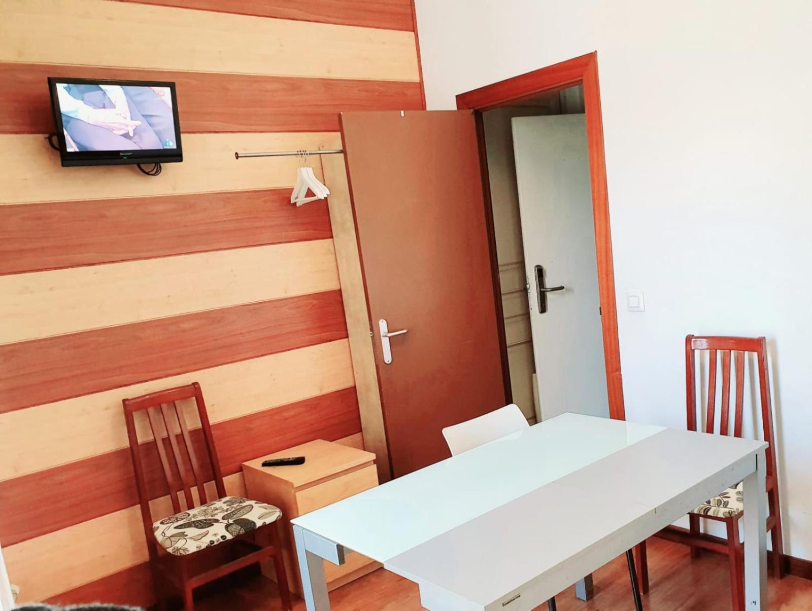 Apartamento Urgell Daire Barselona Dış mekan fotoğraf